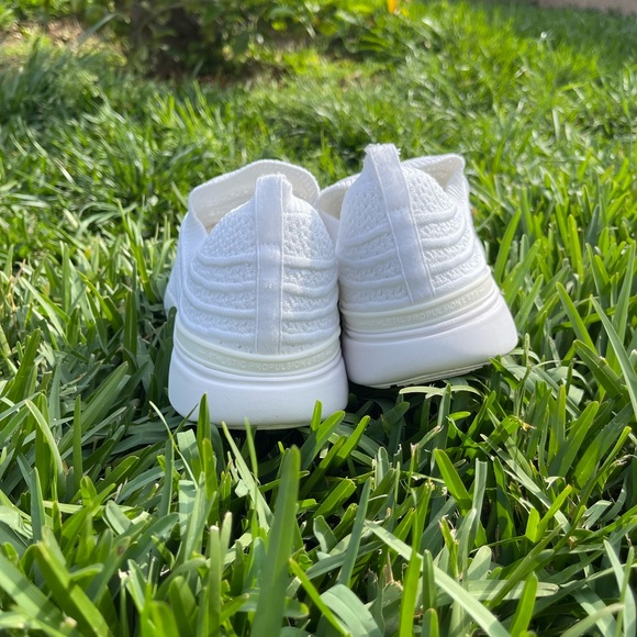 APL🔴 TechLoom Wave hybrid Running shoe size men 9 women 10.5 - Picture 9 of 14